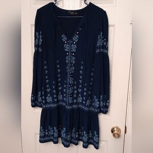 Just...Taylor Navy Blue Floral Blouse